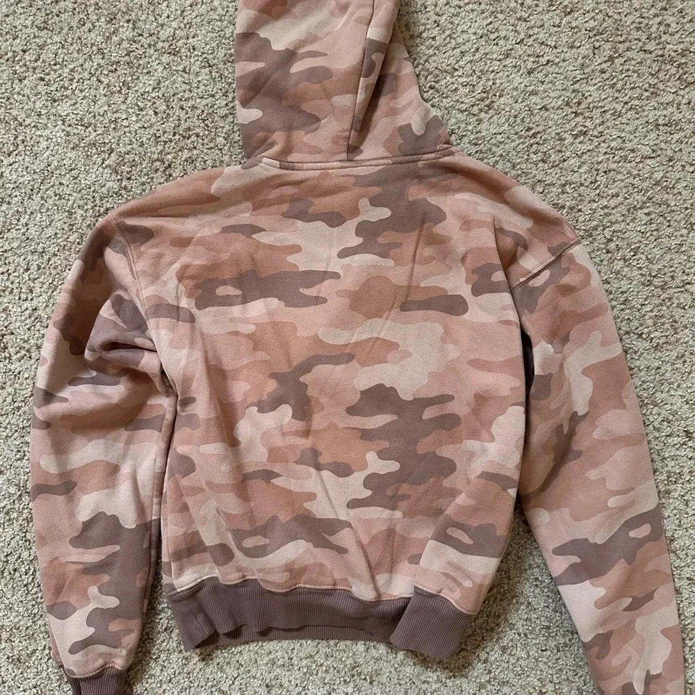 Fabletics Sweatshirt - image 2